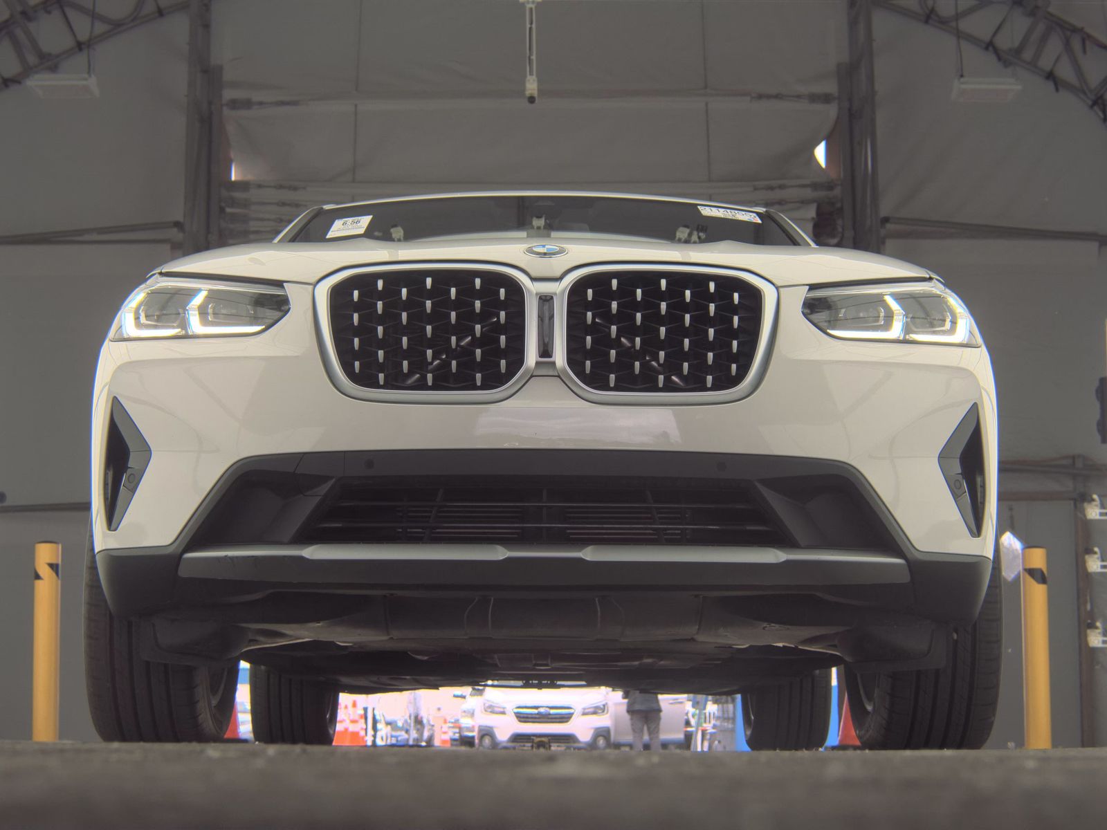 2025 BMW X4 xDrive30i AWD