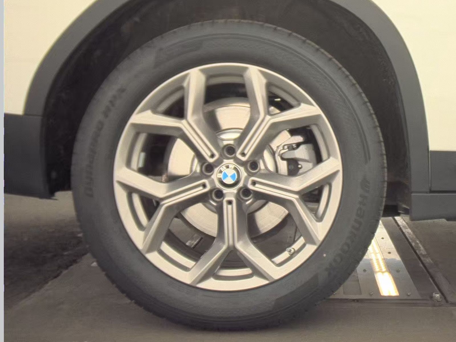 2025 BMW X4 xDrive30i AWD