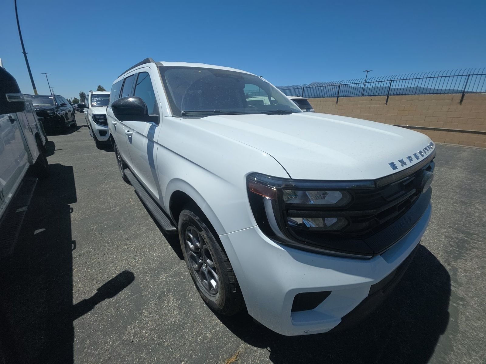 FORD EXPEDITION MAX - 4