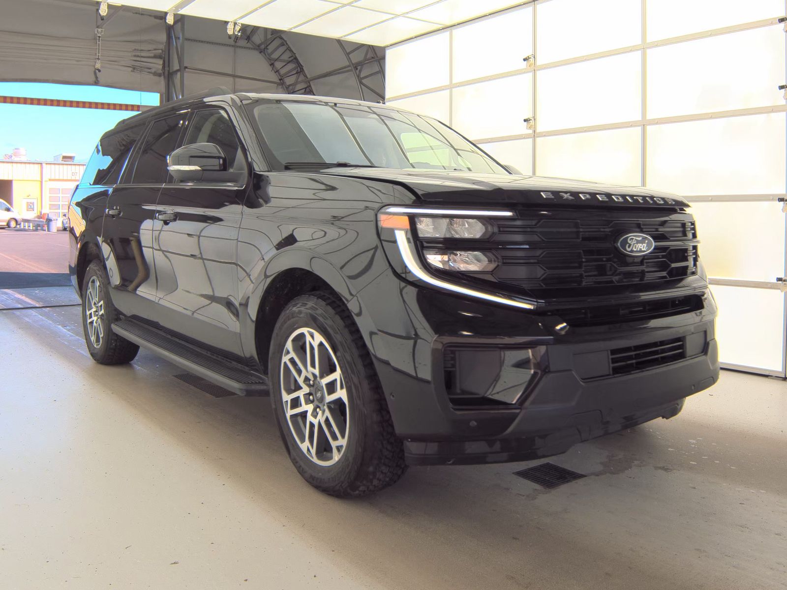 FORD EXPEDITION MAX - 4