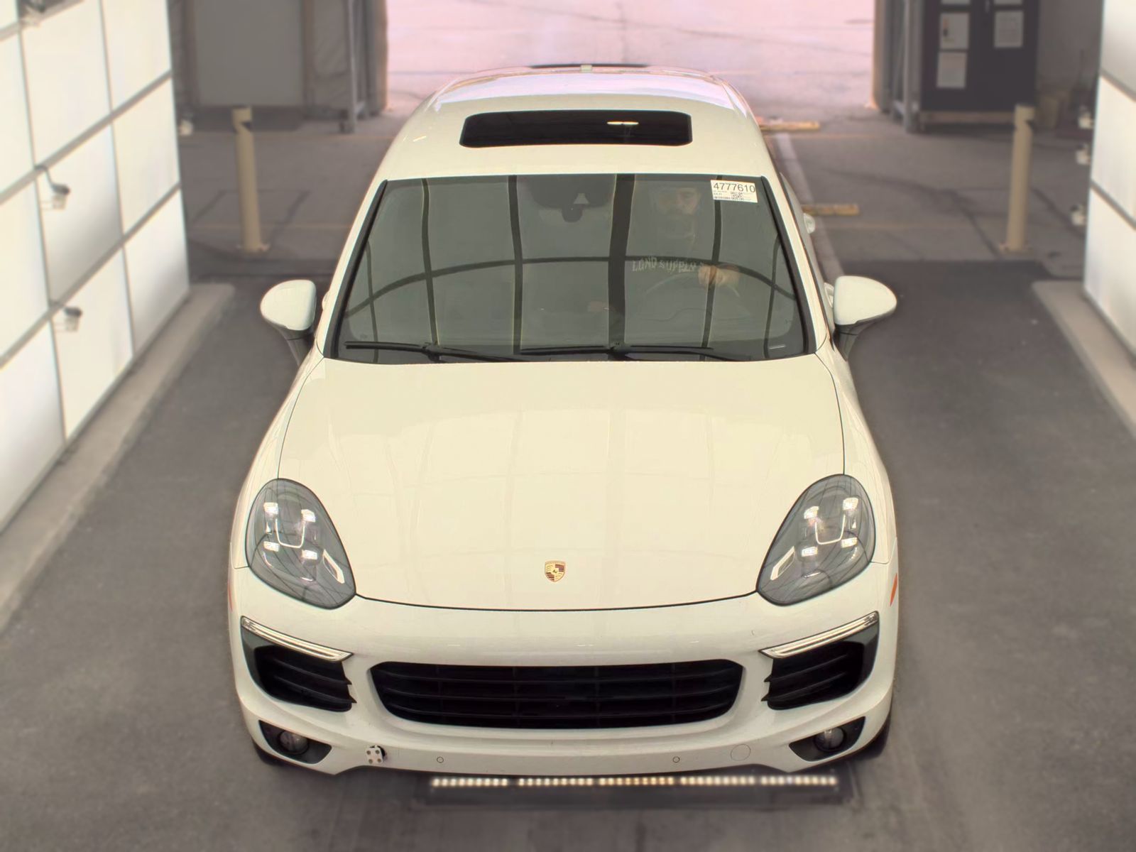 PORSCHE CAYENNE - 3