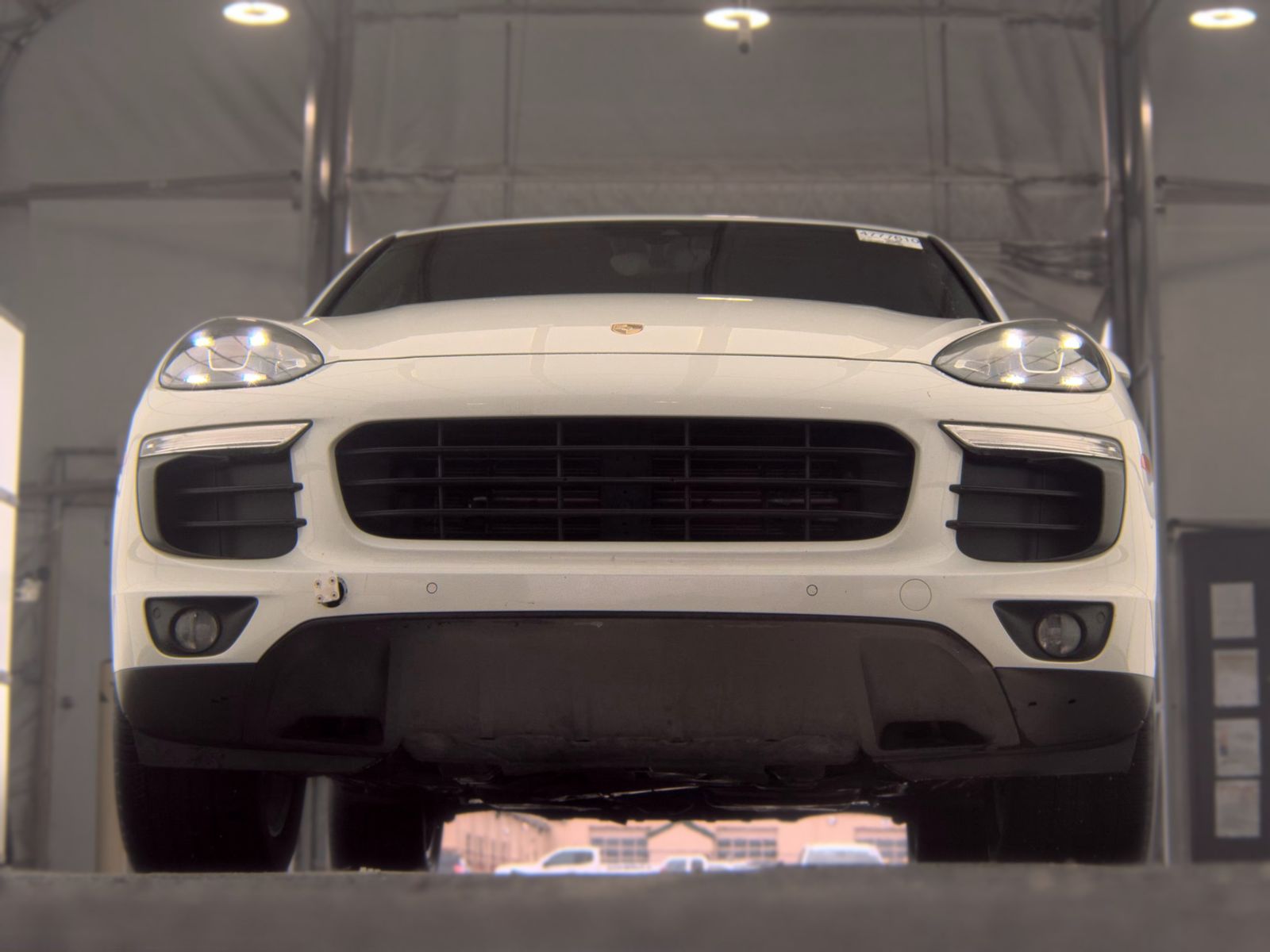 PORSCHE CAYENNE - 4