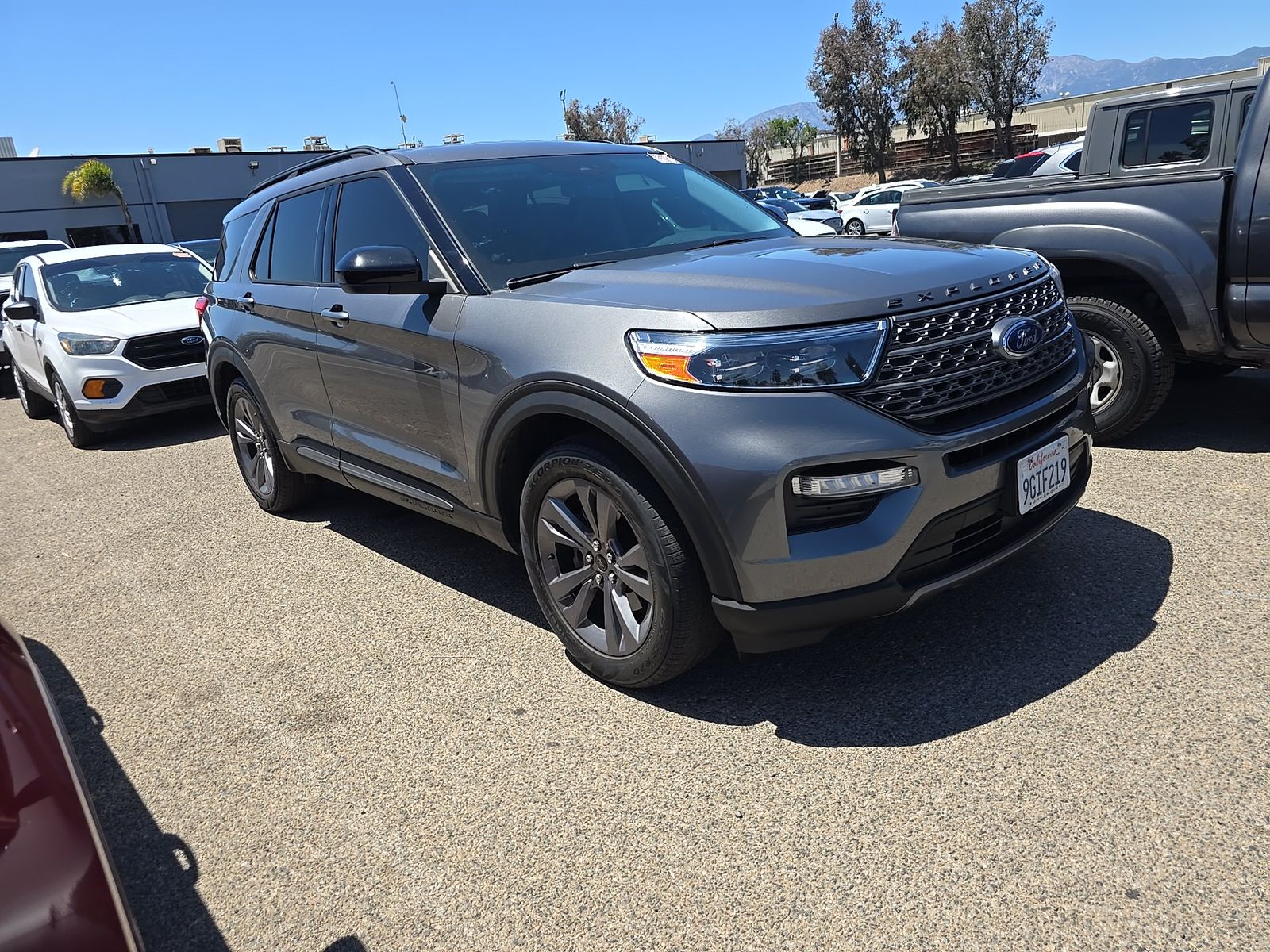 FORD EXPLORER - 4