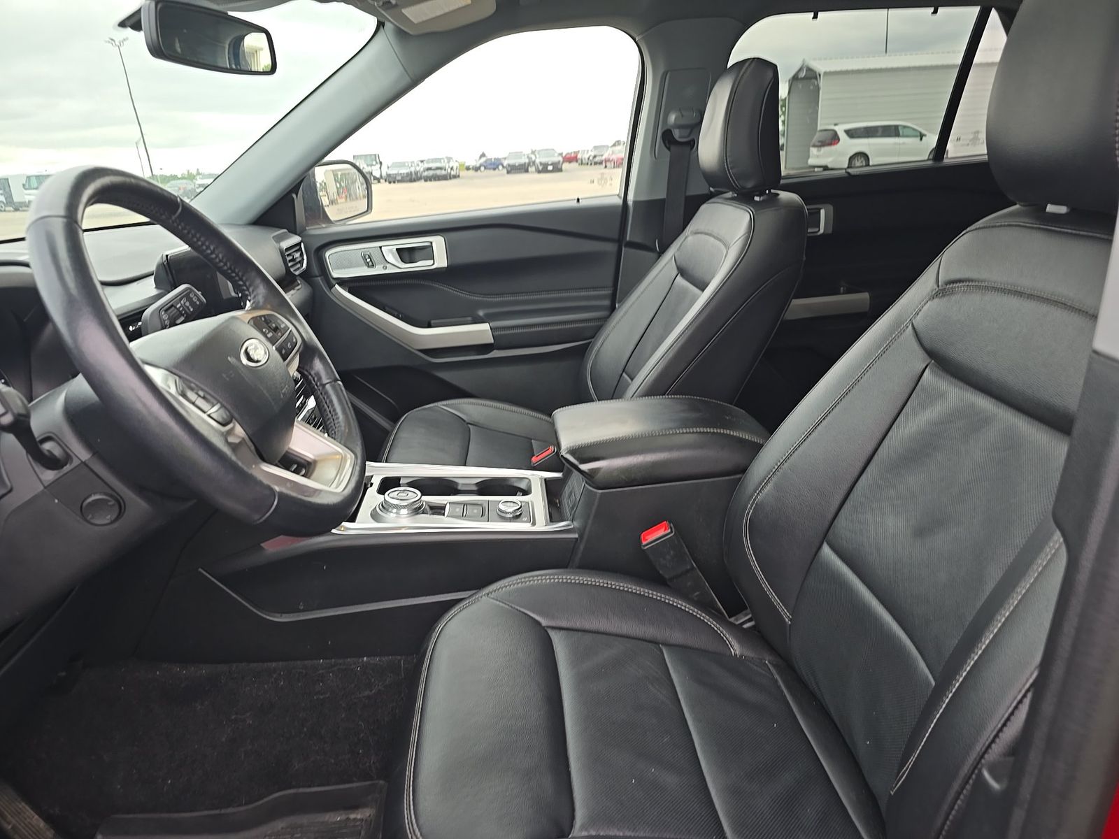 FORD EXPLORER - 8