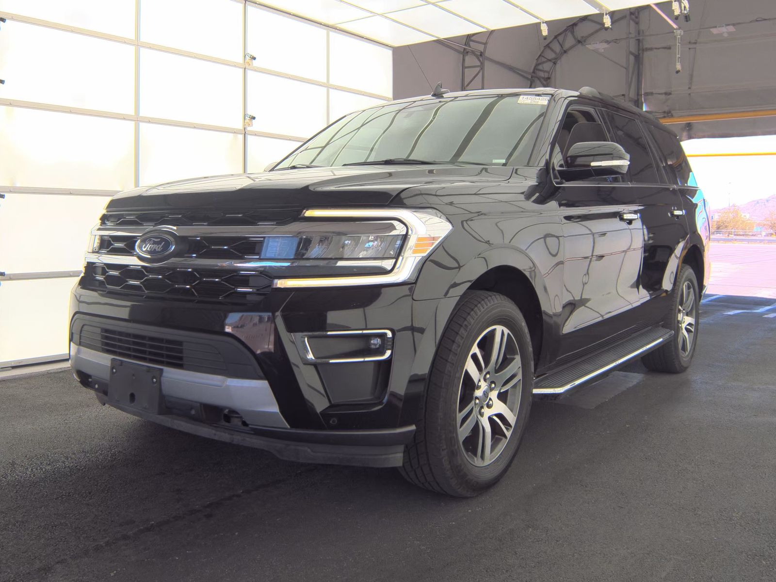 FORD EXPEDITION - 1