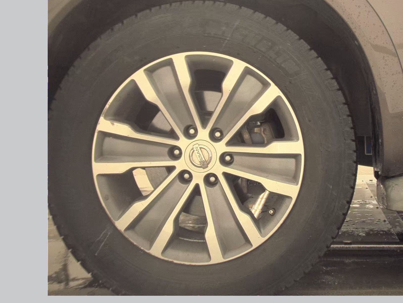 NISSAN ARMADA - 10