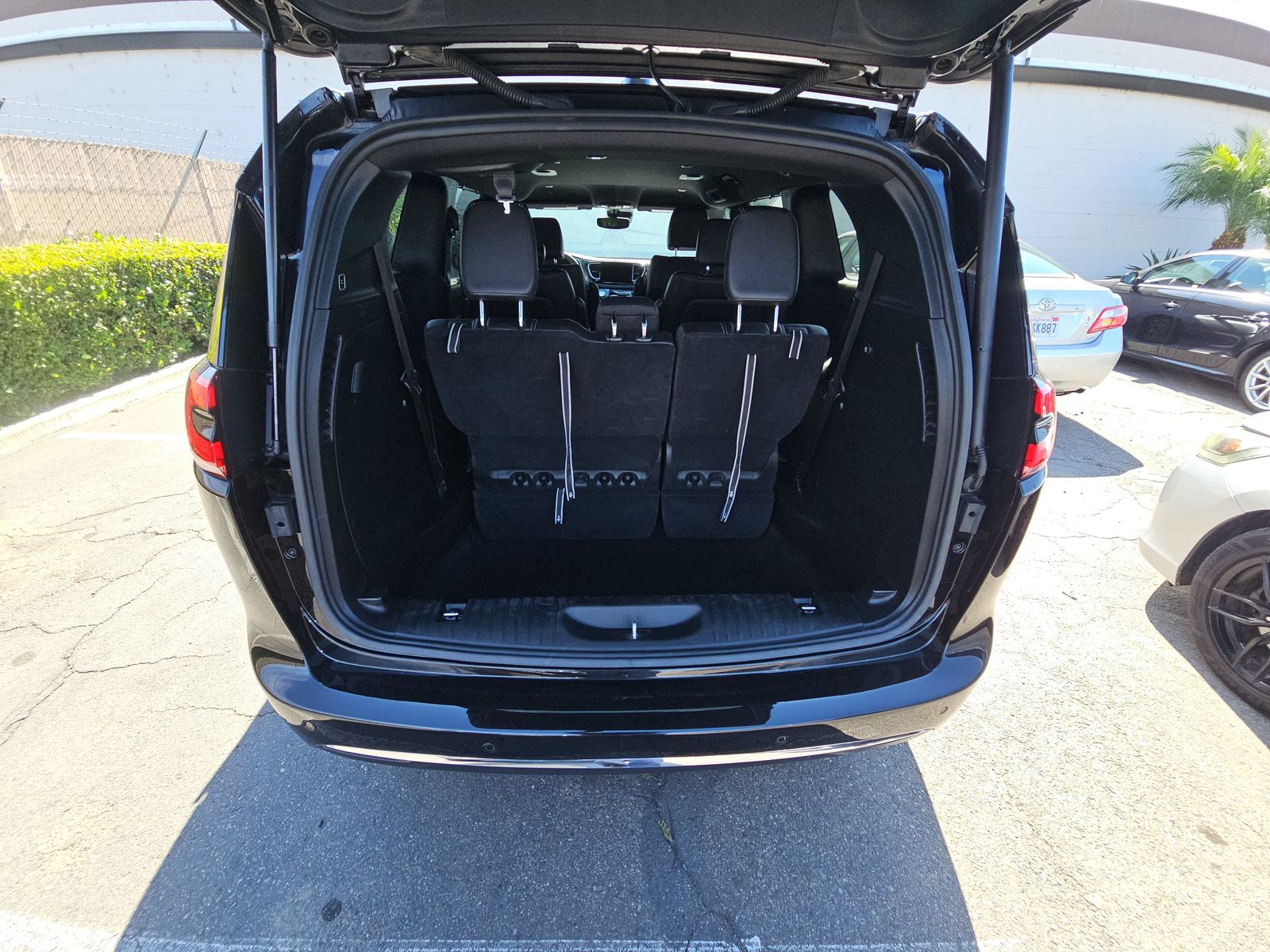 2025 Chrysler Pacifica Select FWD