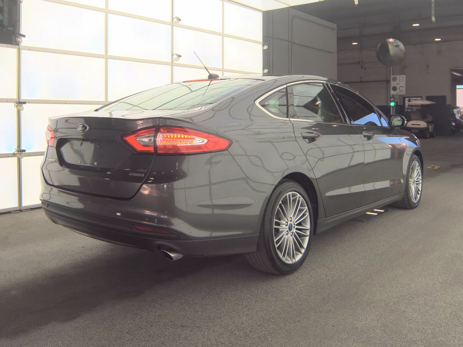 FORD FUSION - 6