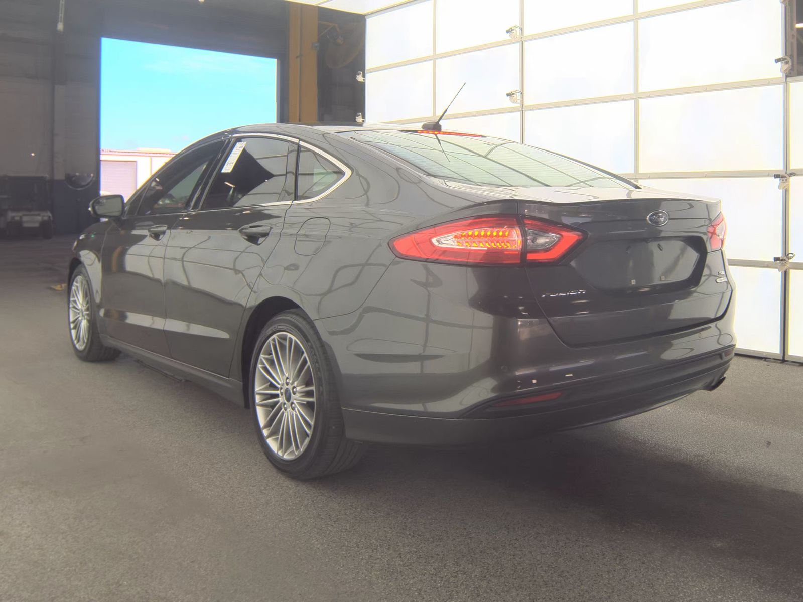 FORD FUSION - 9