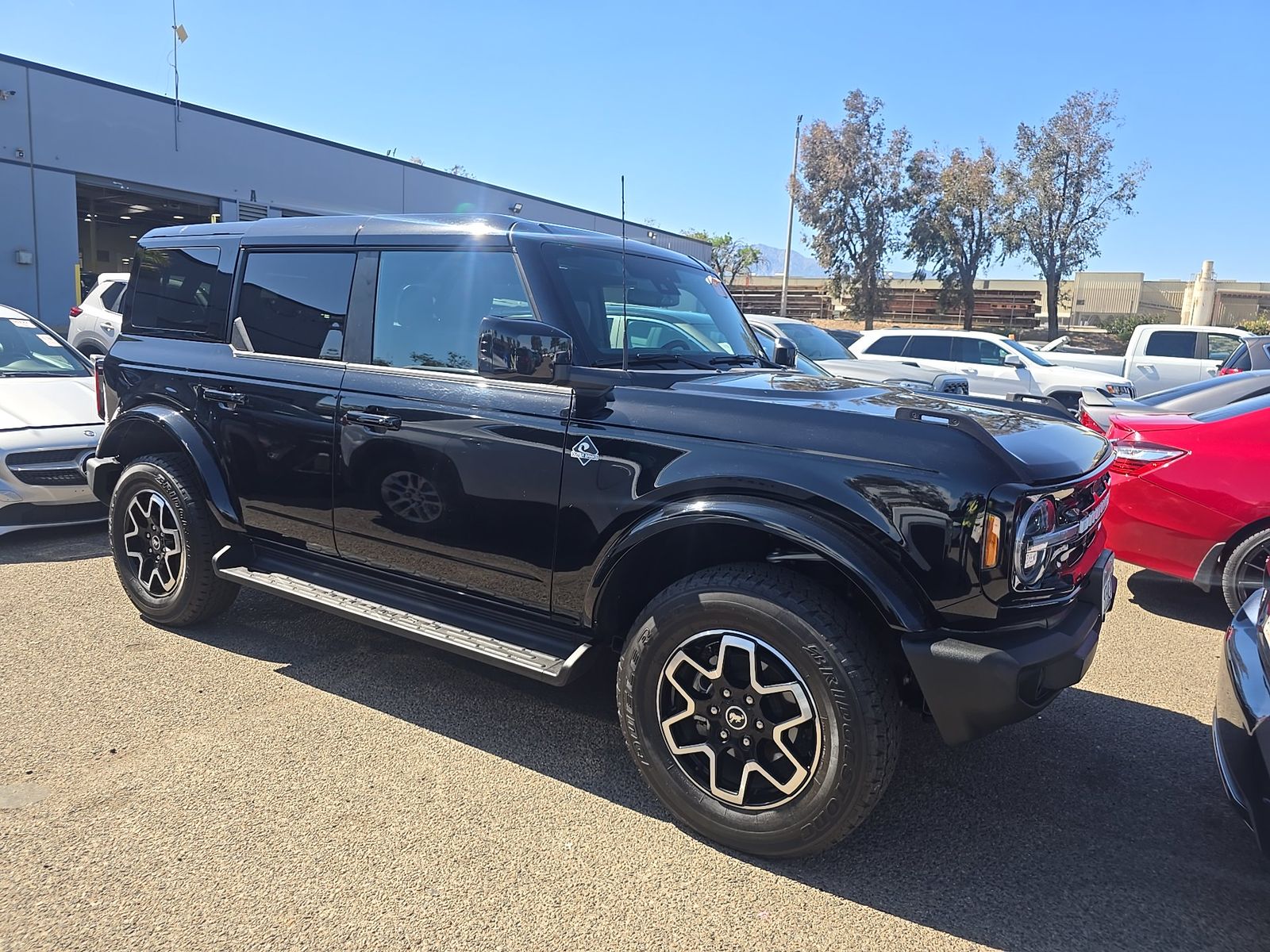 FORD BRONCO - 4