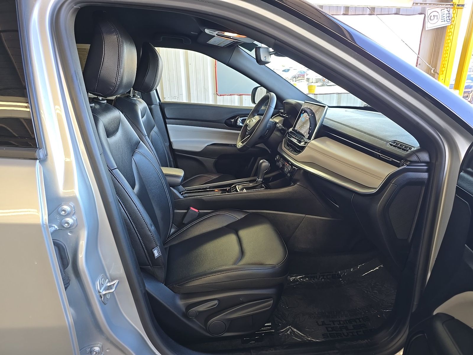 2025 Jeep Compass Limited AWD