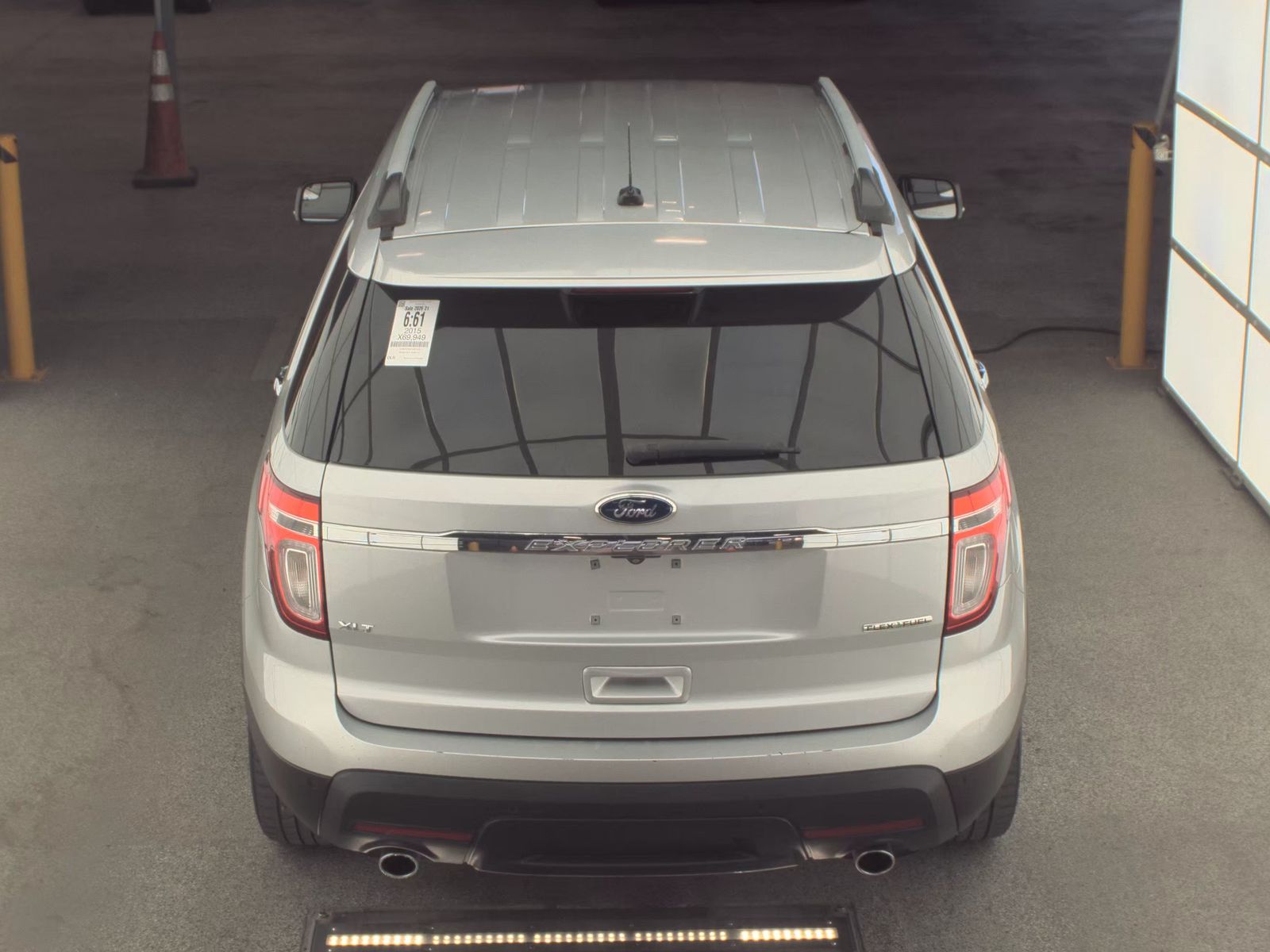 FORD EXPLORER - 7
