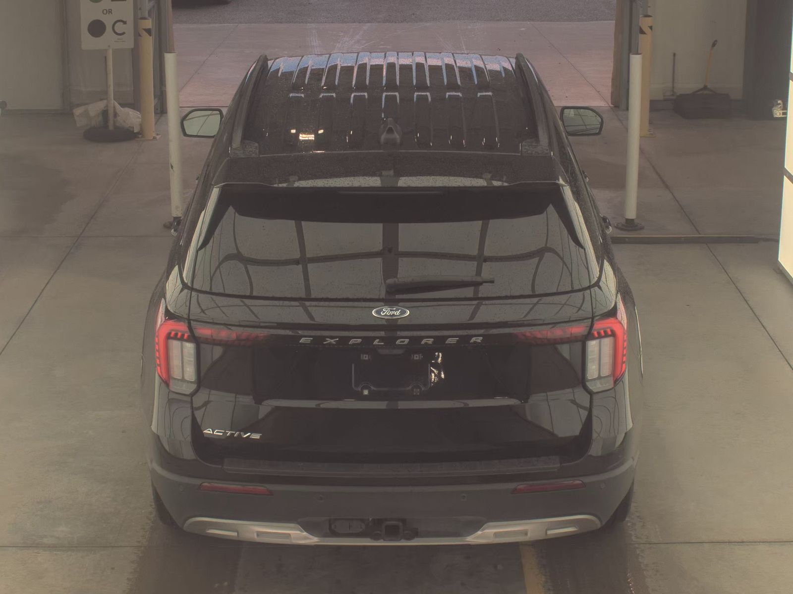 FORD EXPLORER - 7