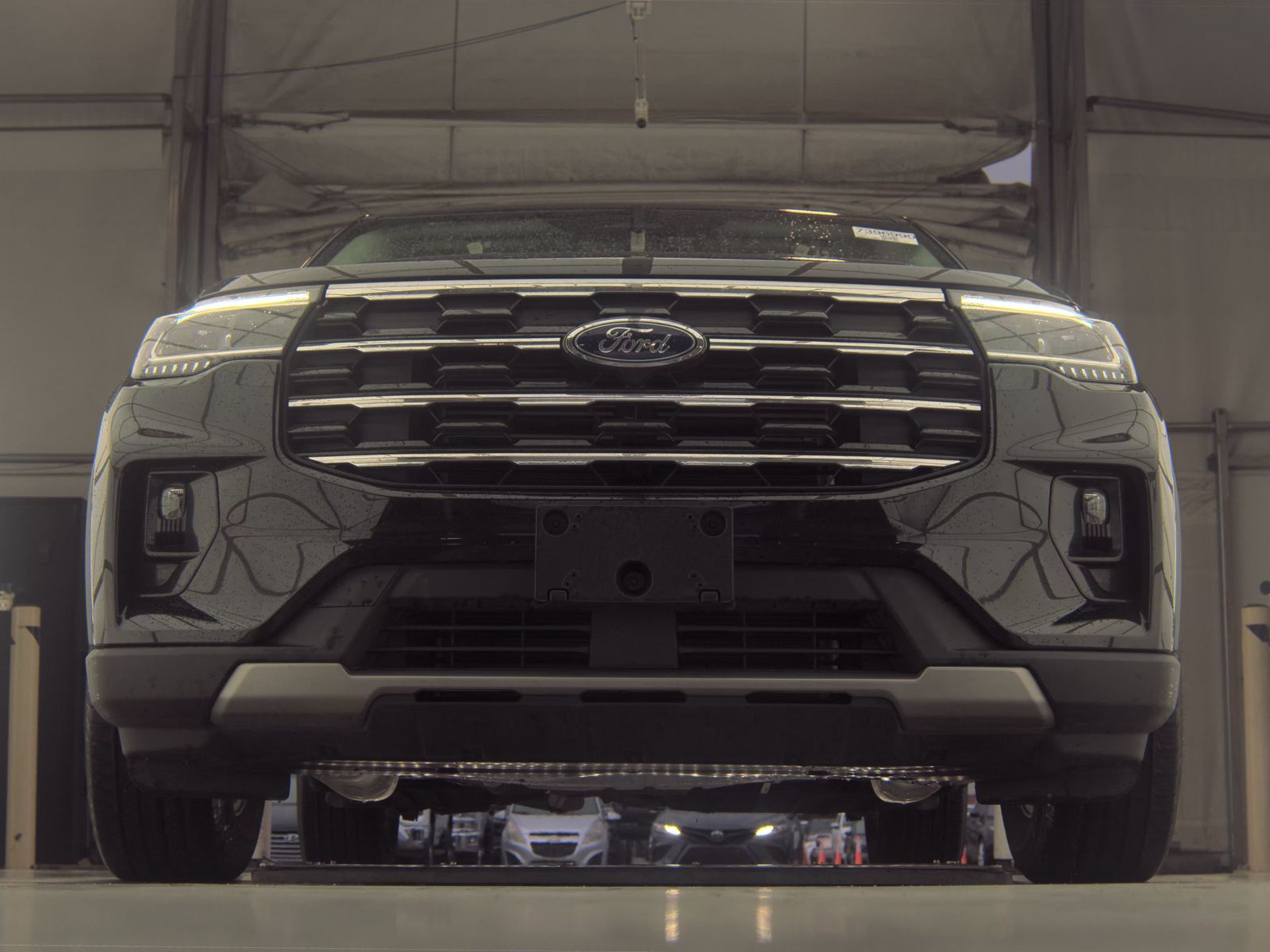 FORD EXPLORER - 4