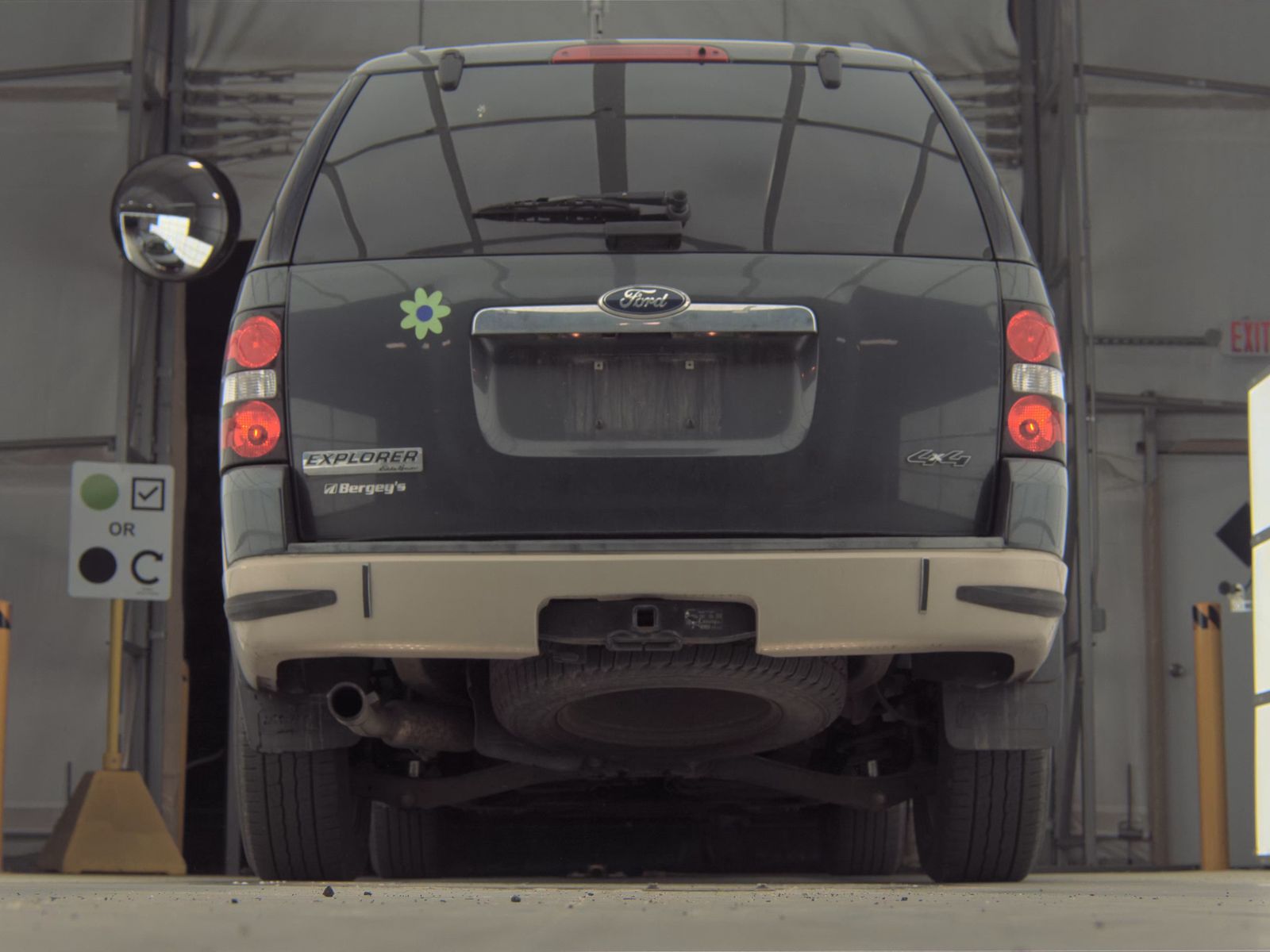 FORD EXPLORER - 8