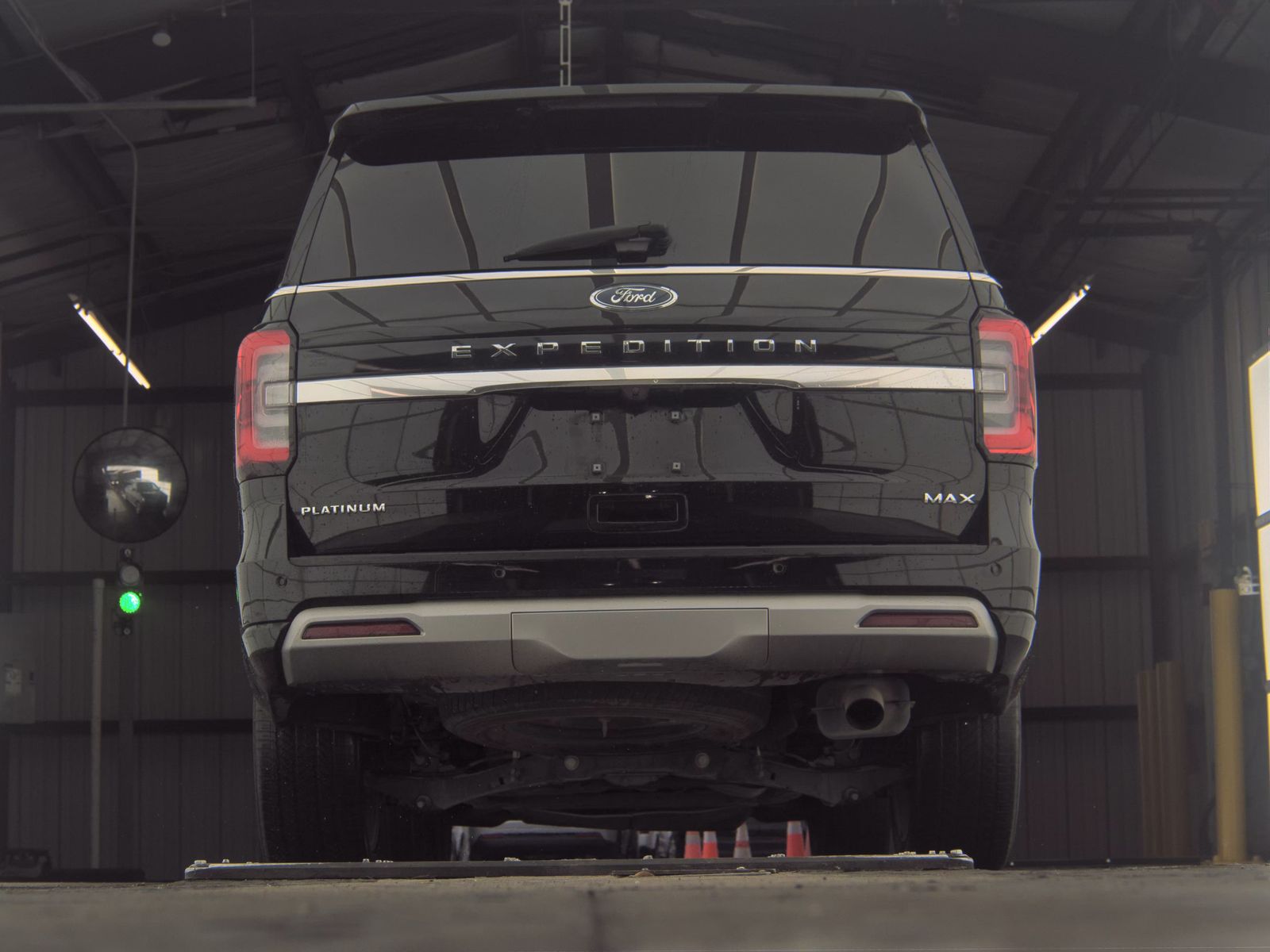 FORD EXPEDITION MAX - 8