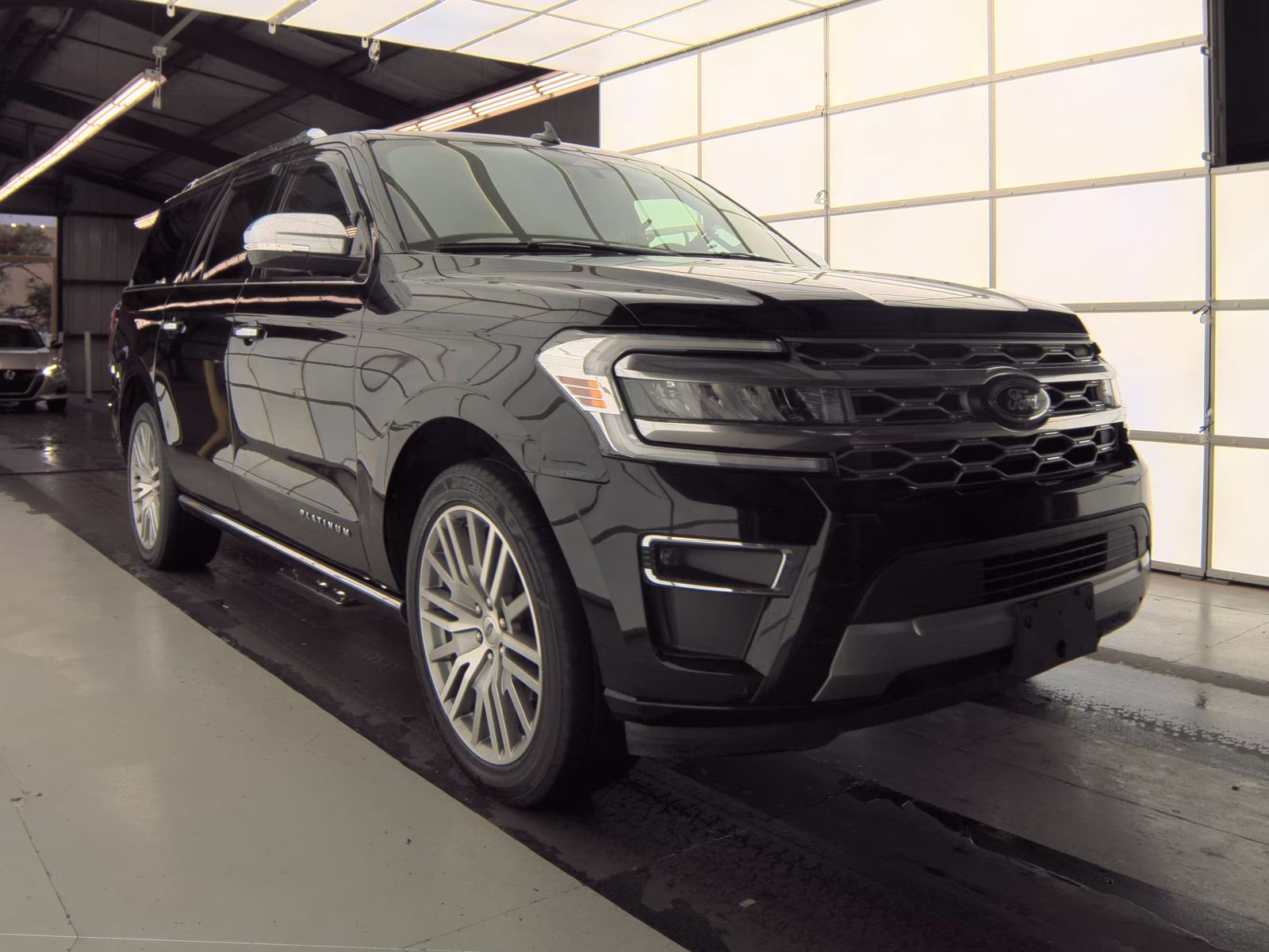 FORD EXPEDITION MAX - 5