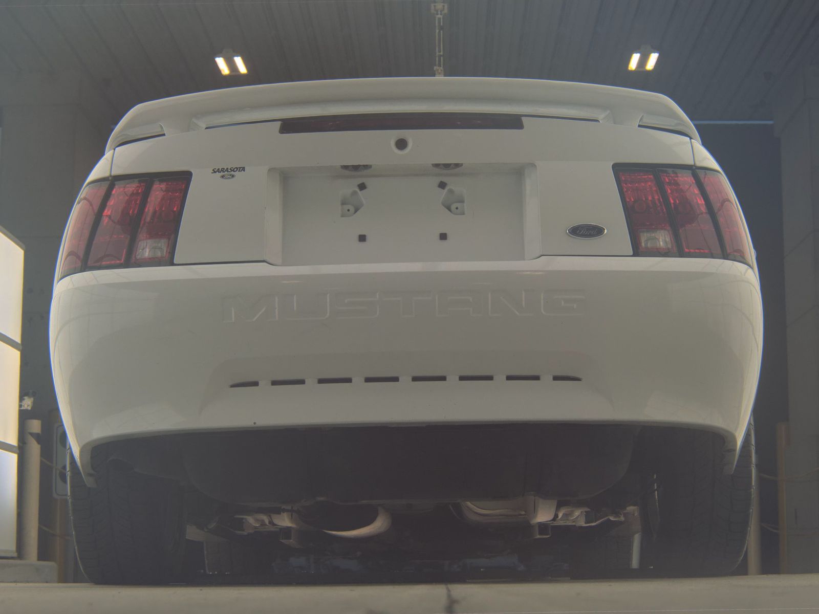 FORD MUSTANG - 8