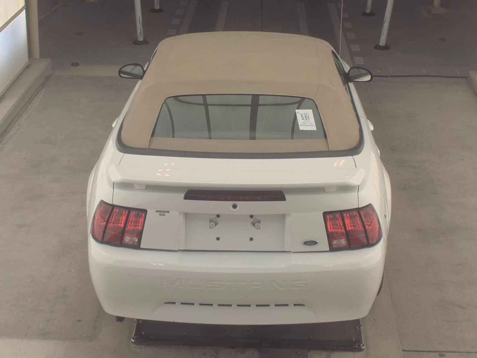 FORD MUSTANG - 7