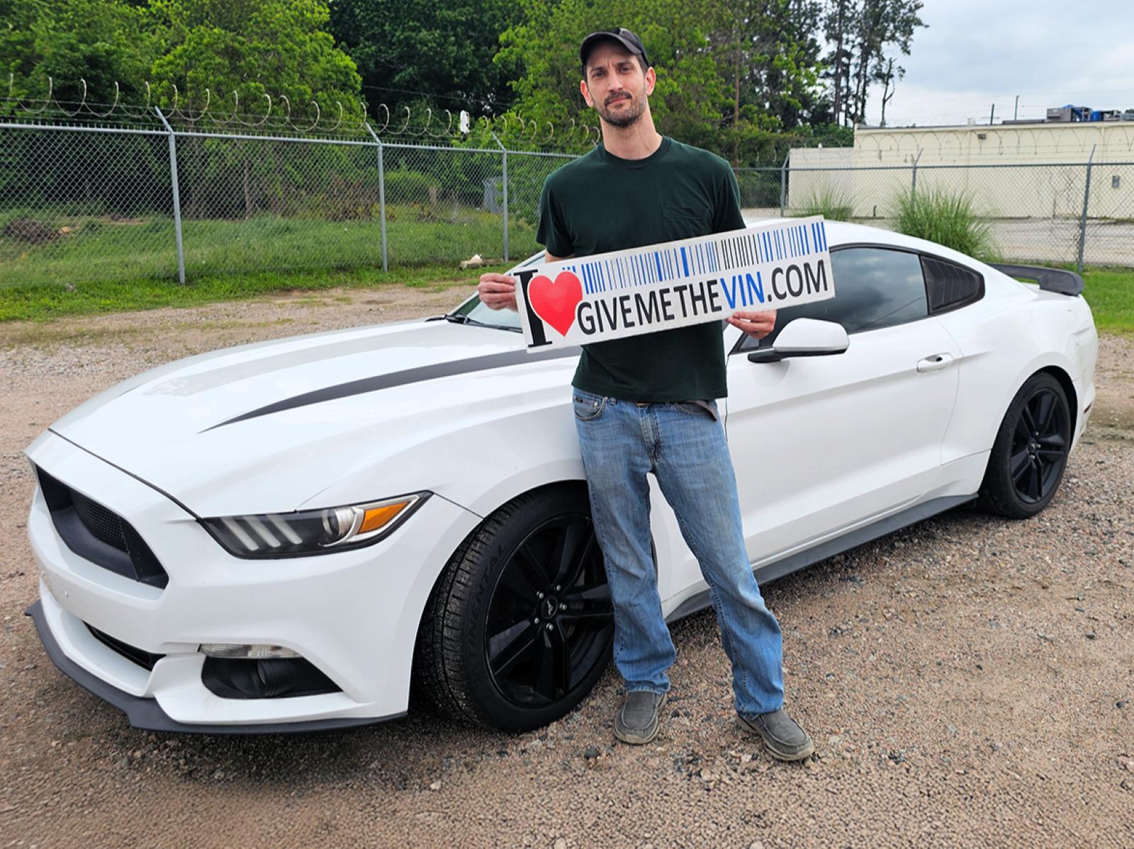 FORD MUSTANG - 1