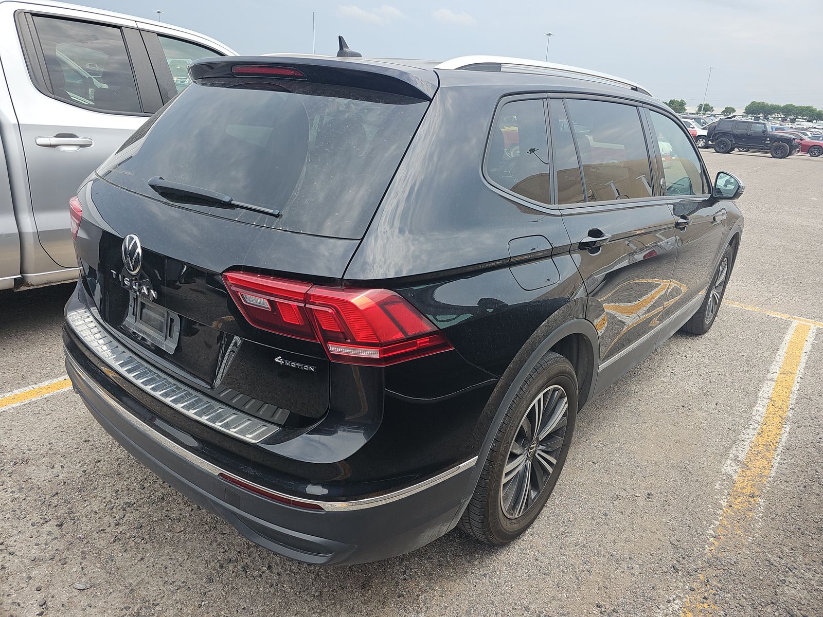 2024 Volkswagen Tiguan 2.0T Wolfsburg Edition AWD