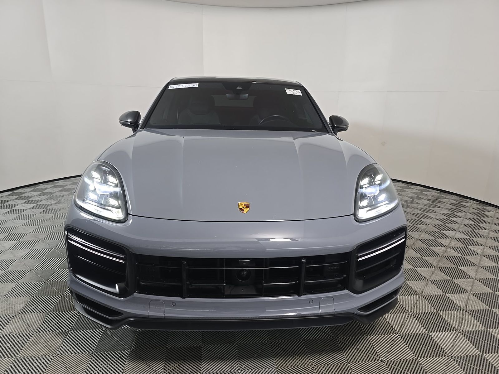 PORSCHE CAYENNE - 3