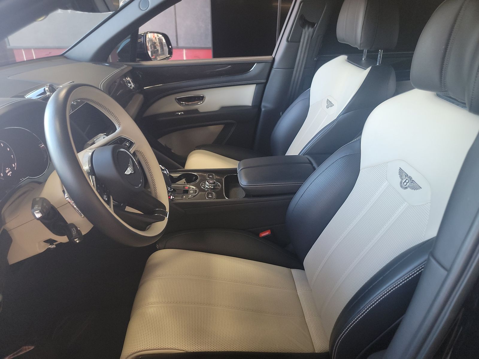 2021 Bentley Bentayga V8 AWD