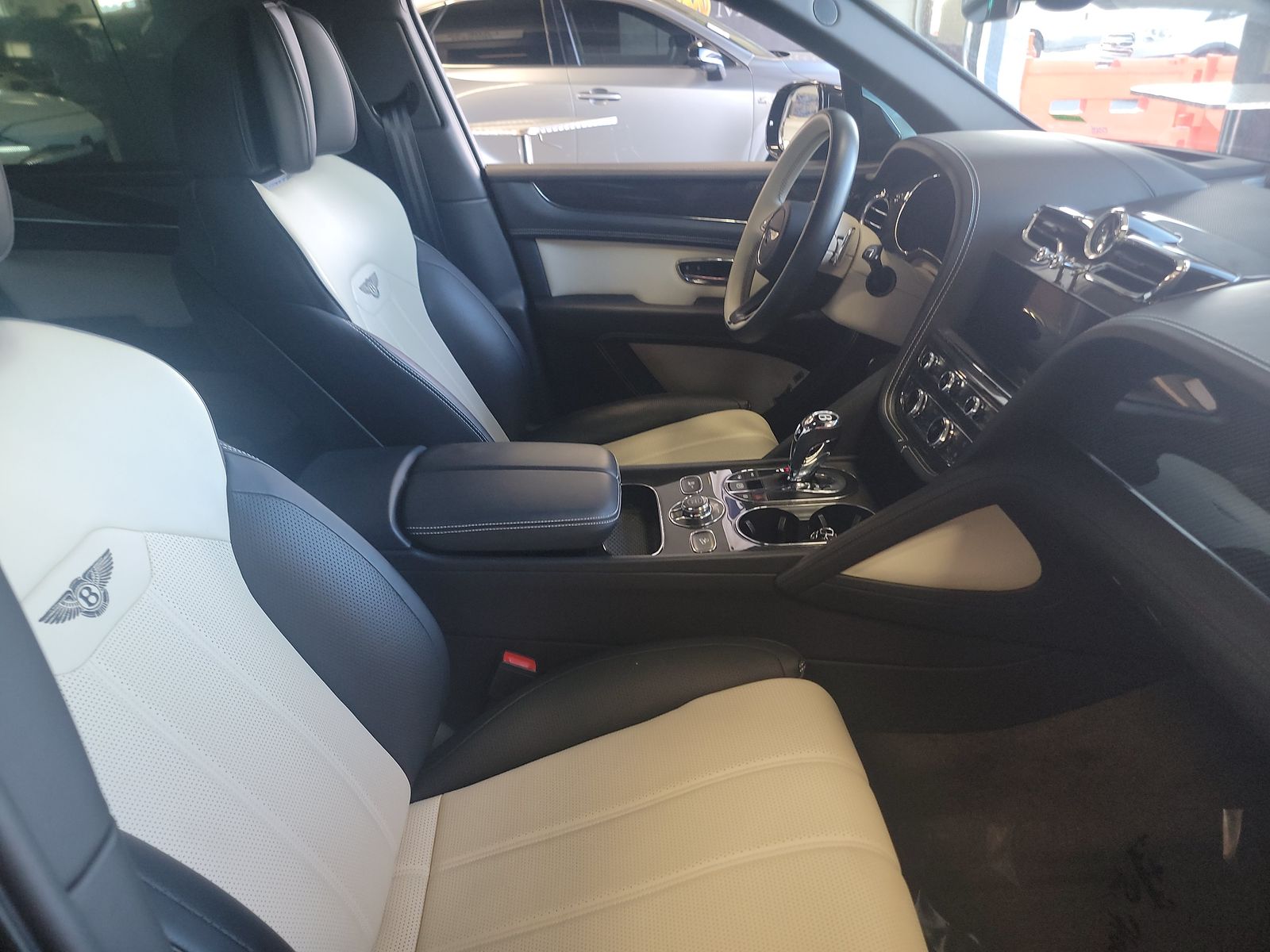 2021 Bentley Bentayga V8 AWD