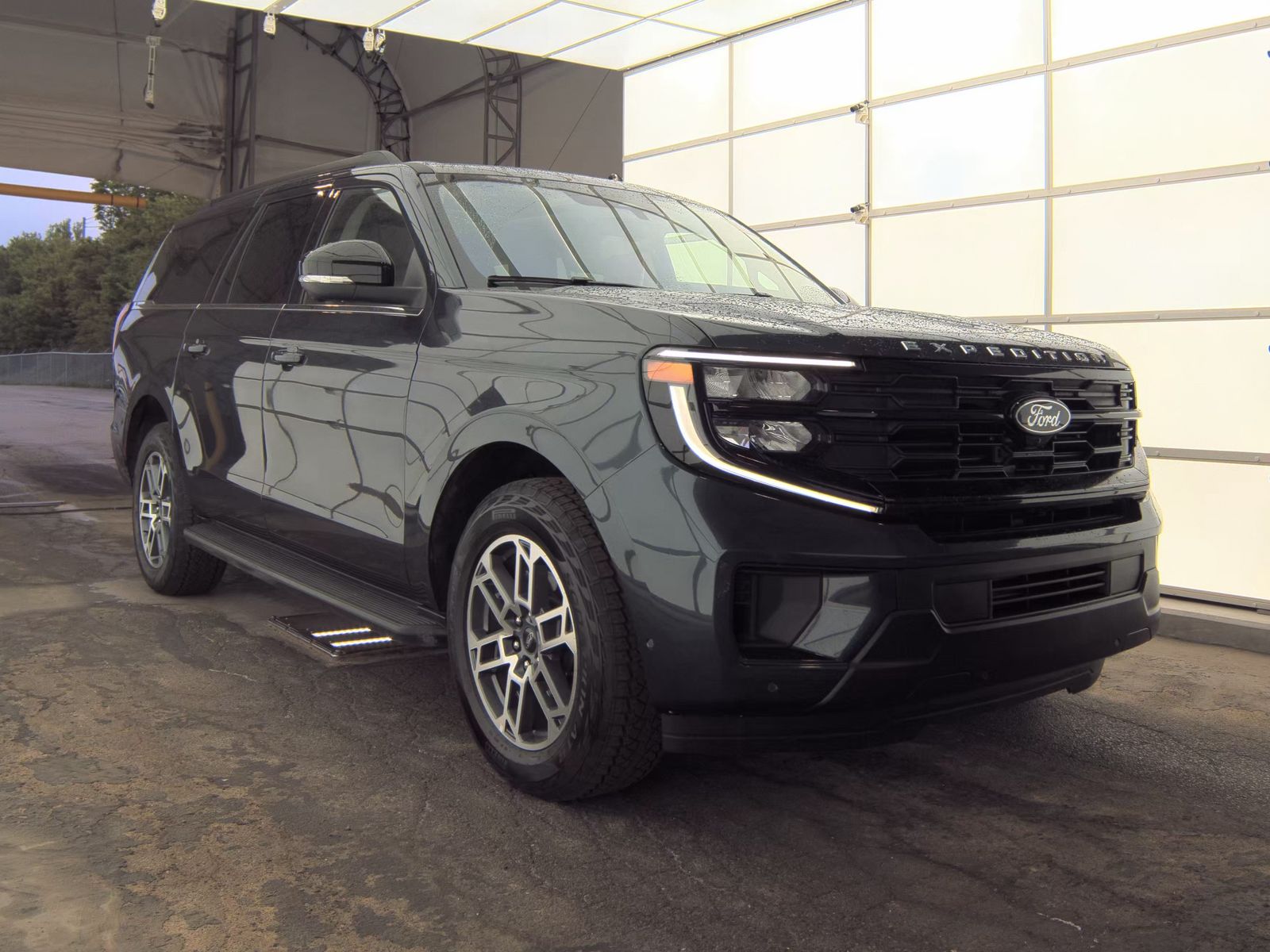 FORD EXPEDITION MAX - 5