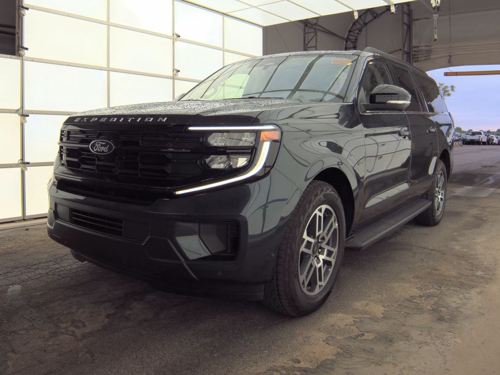 FORD EXPEDITION MAX - 1