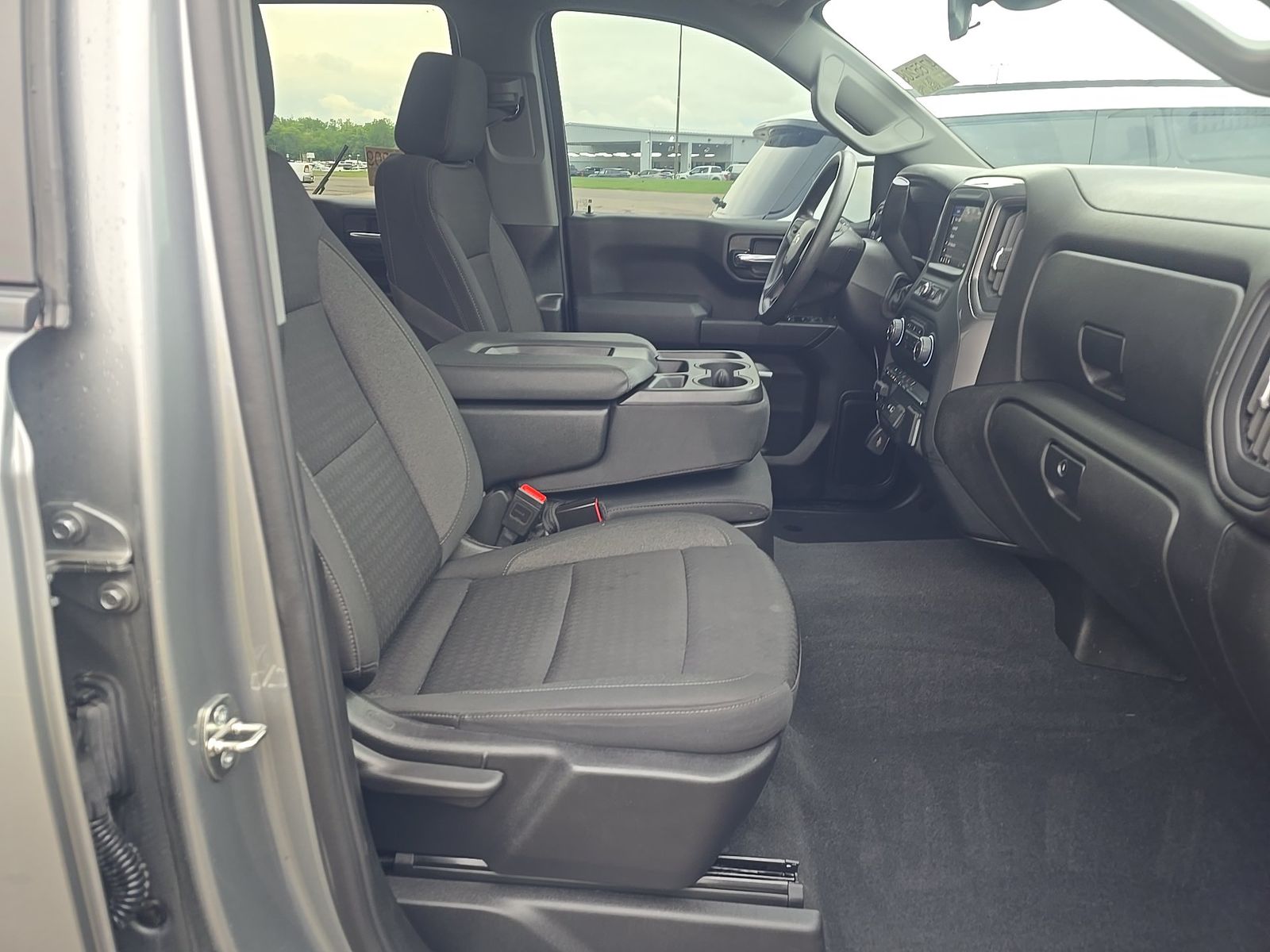 2024 Chevrolet Silverado 1500 Custom AWD