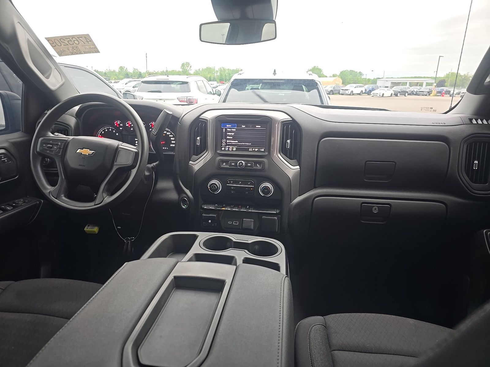 2024 Chevrolet Silverado 1500 Custom AWD