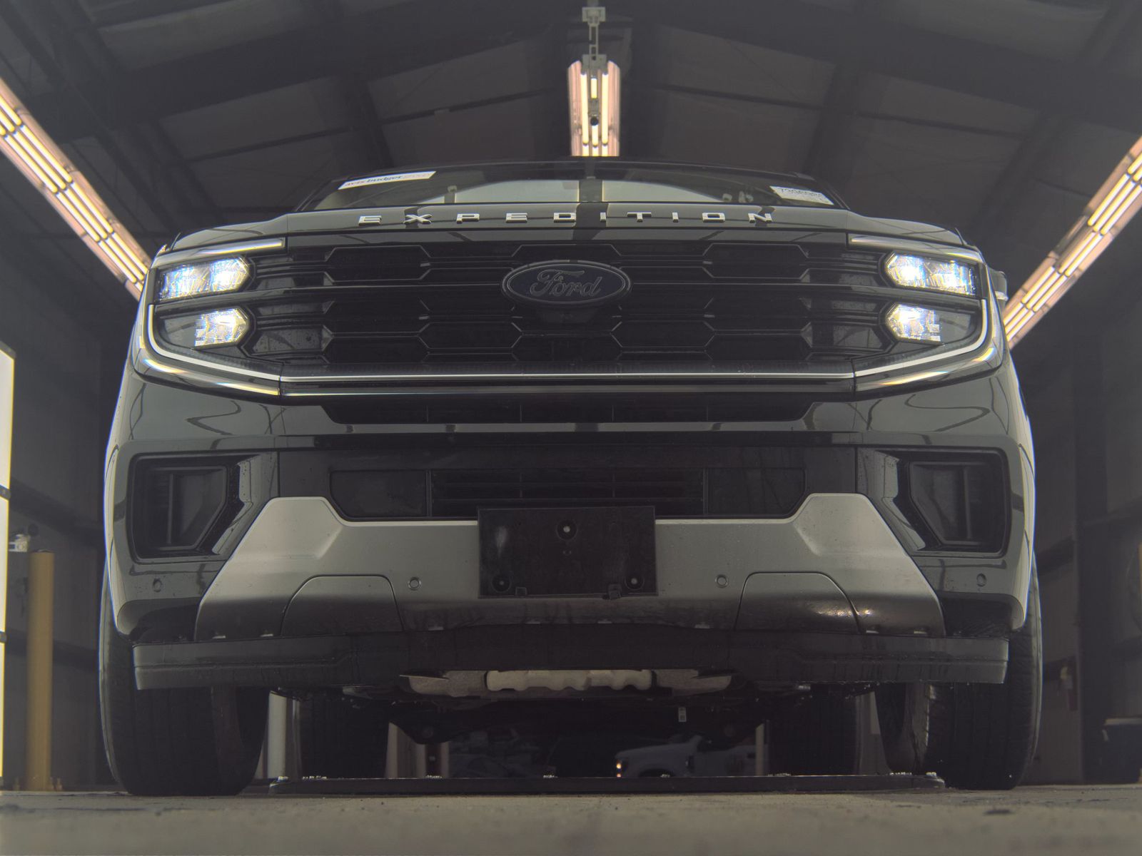 FORD EXPEDITION MAX - 4