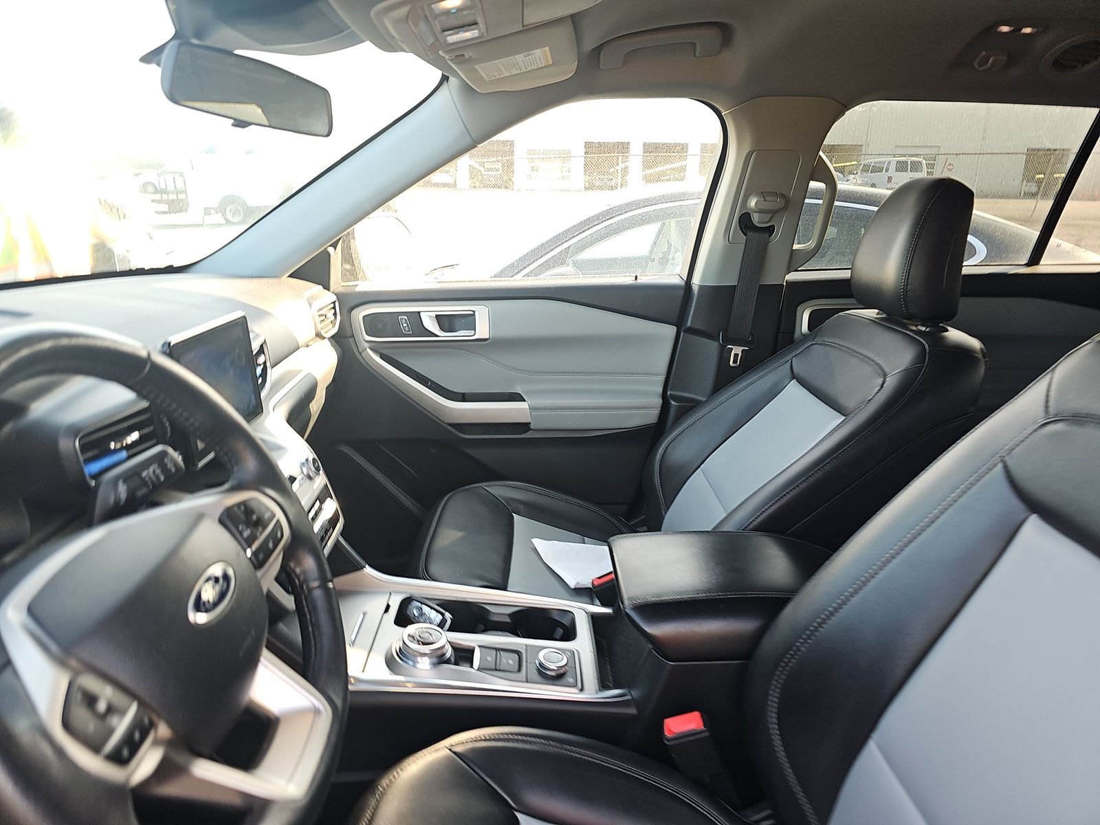 FORD EXPLORER - 8