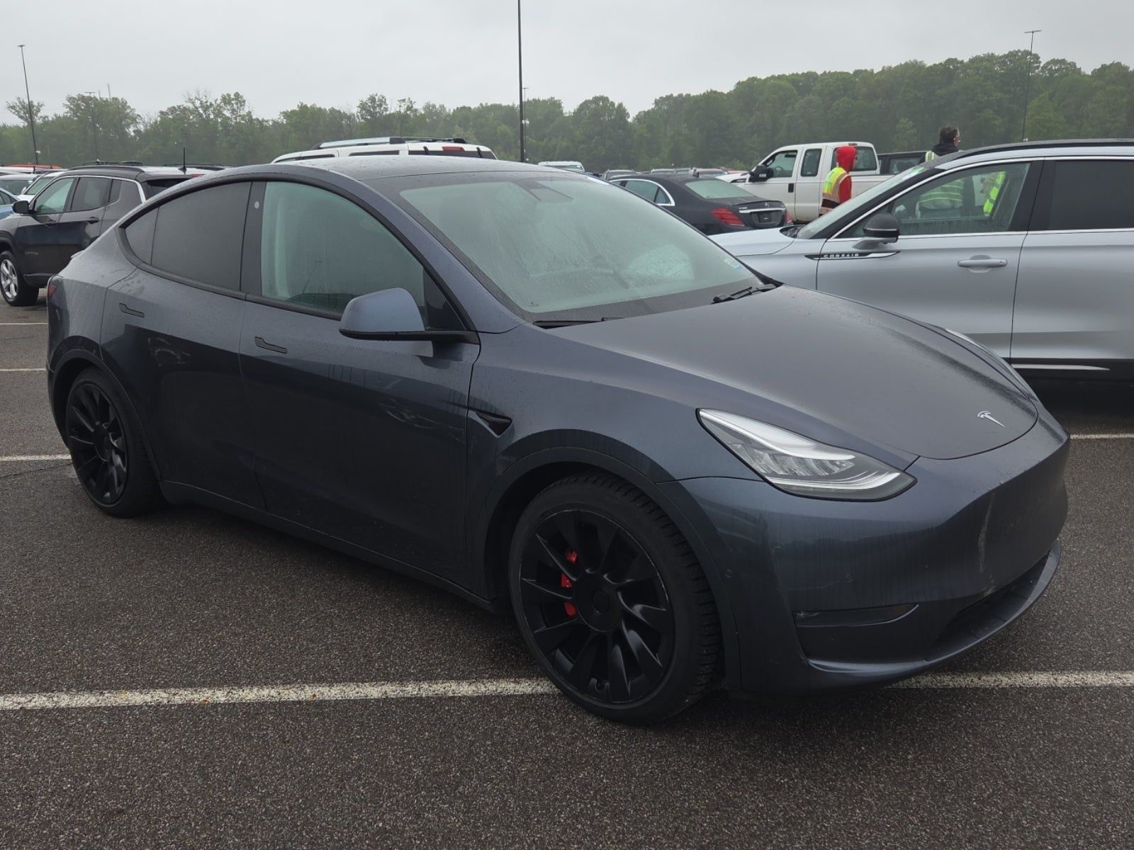 TESLA MODEL Y - 7