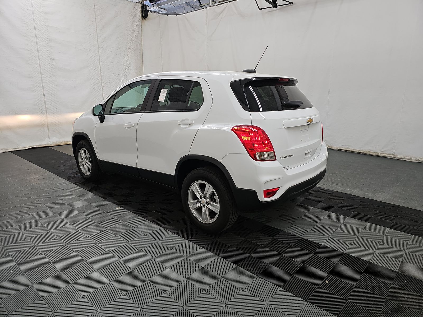 CHEVROLET TRAX - 7