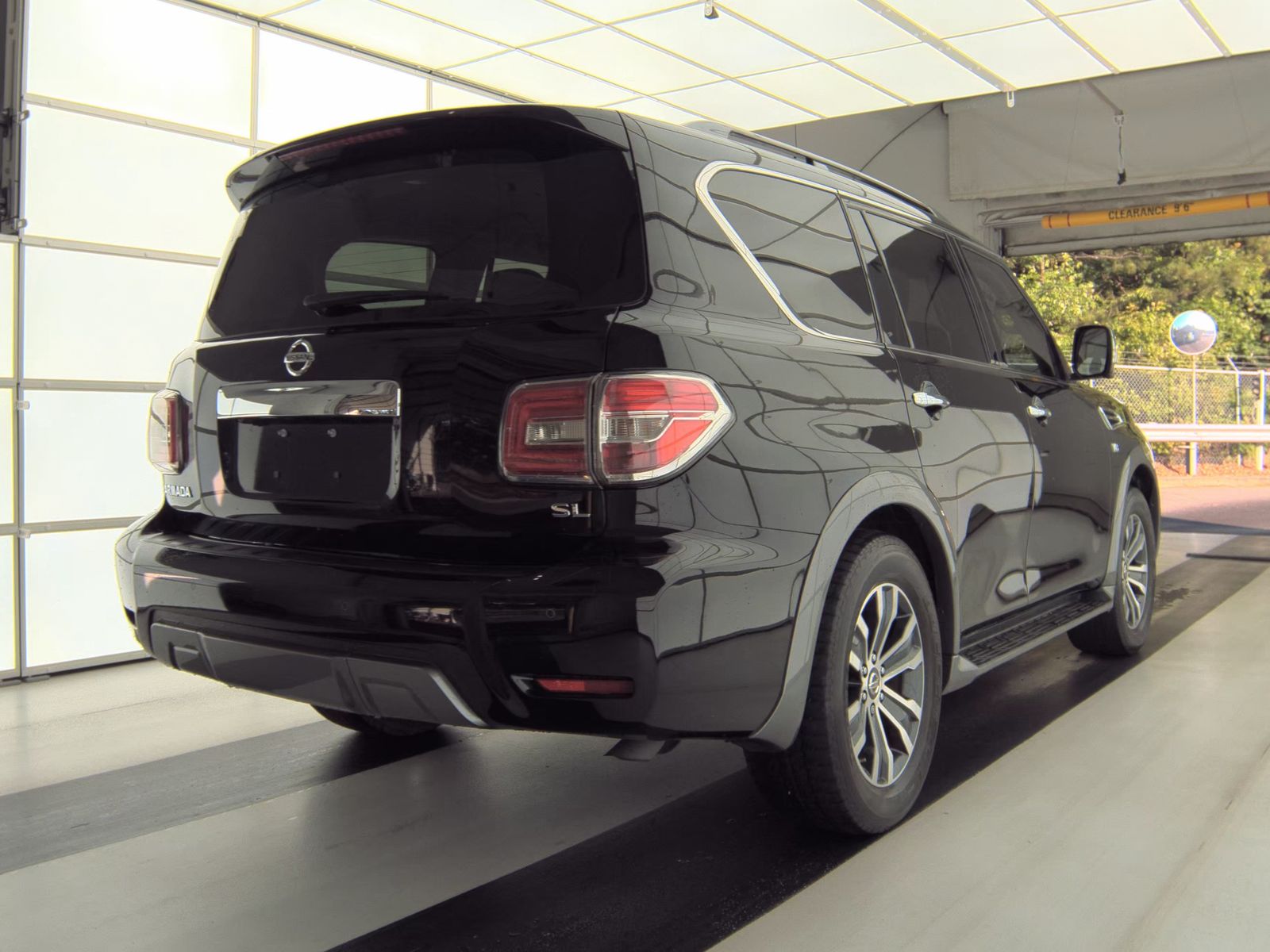 NISSAN ARMADA - 6
