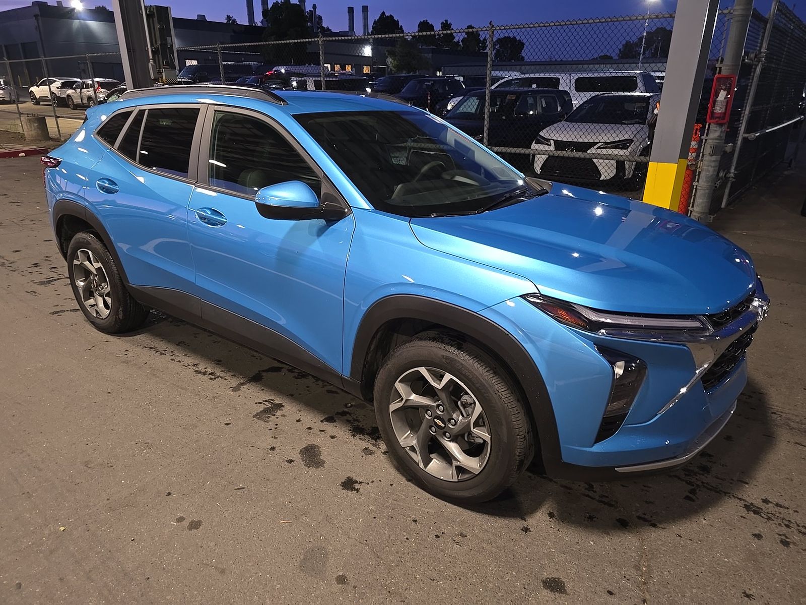 CHEVROLET TRAX - 4