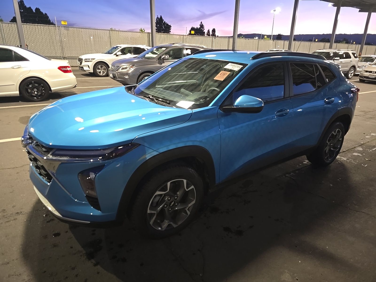 CHEVROLET TRAX - 1