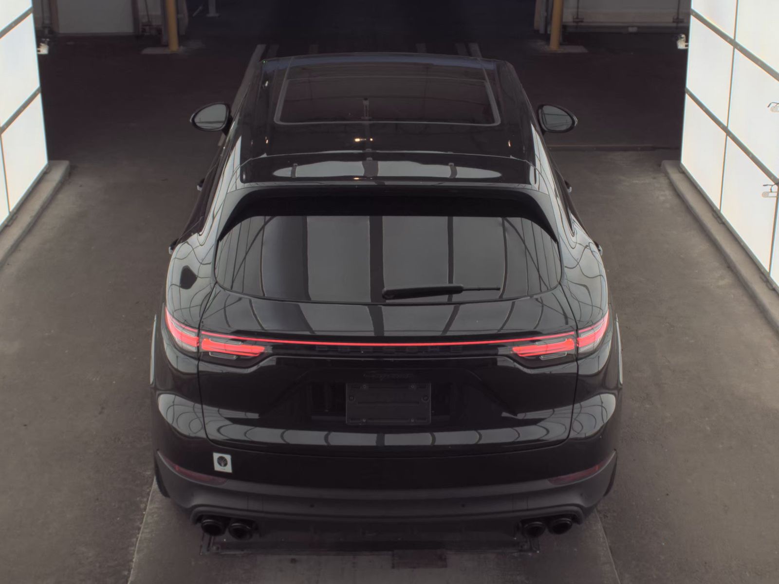 PORSCHE CAYENNE - 7