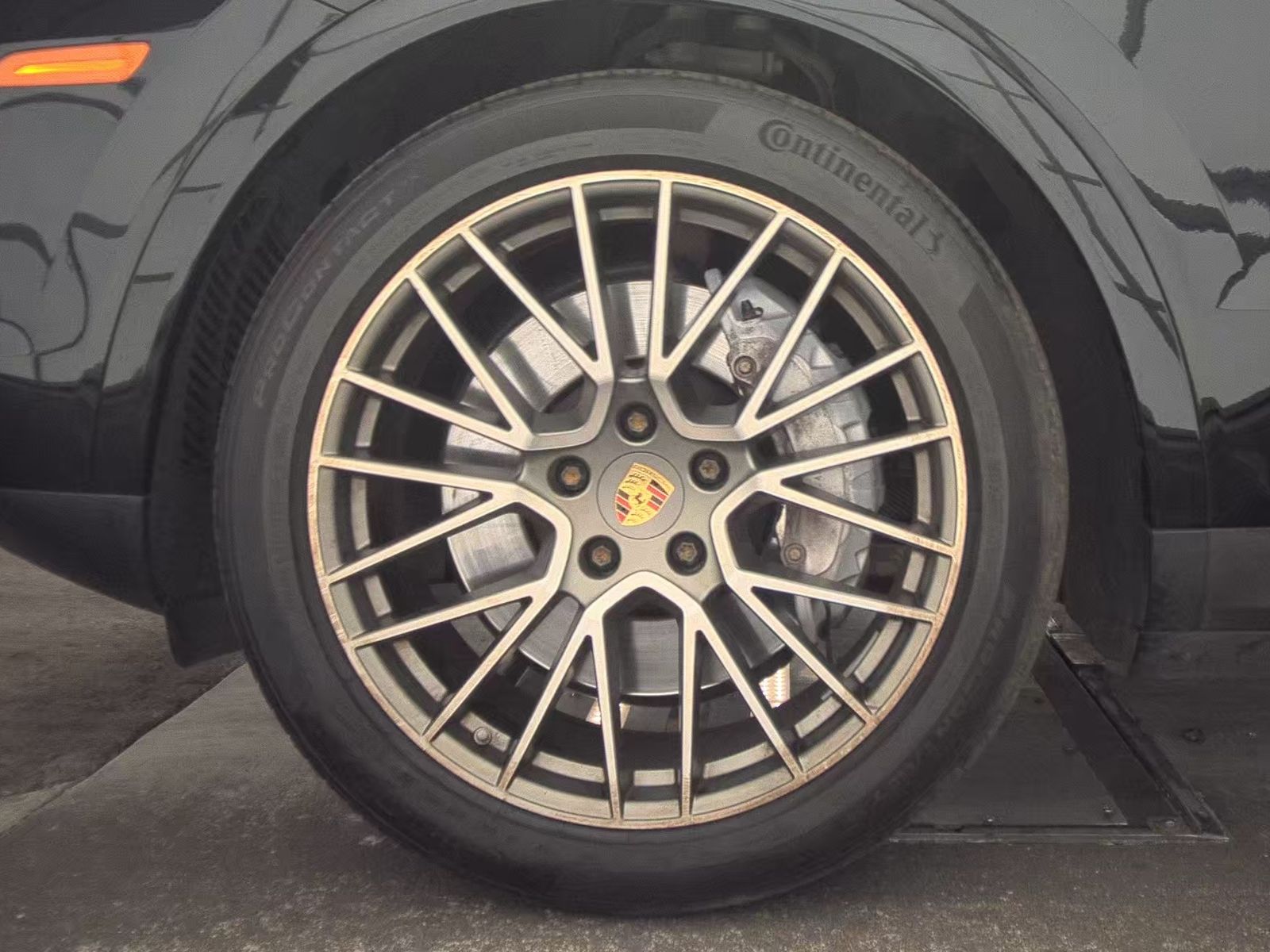 PORSCHE CAYENNE - 10