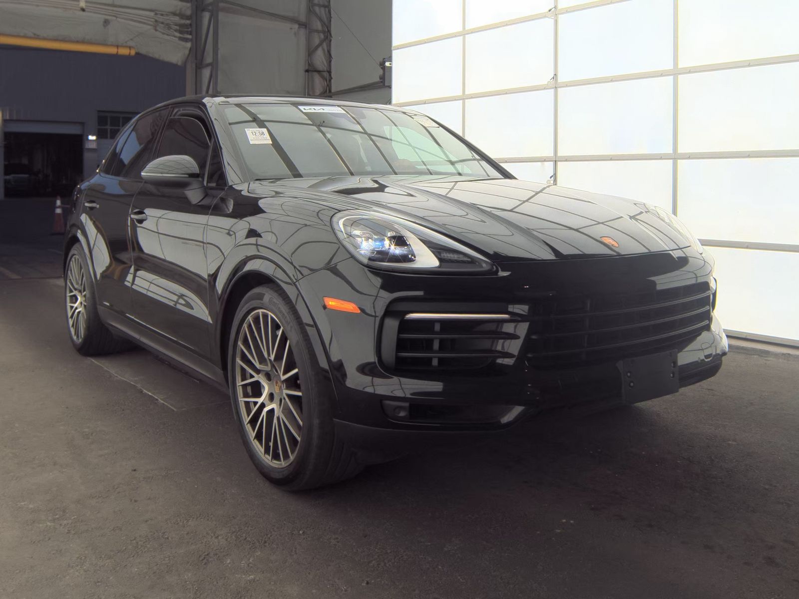 PORSCHE CAYENNE - 5