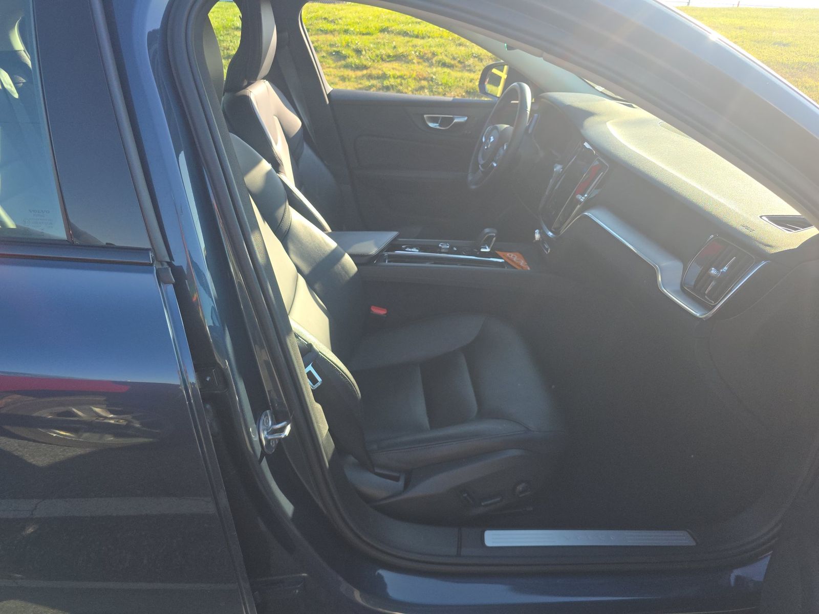 2024 Volvo S60 B5 Core FWD