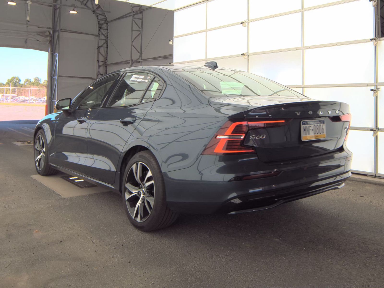 2024 Volvo S60 B5 Core FWD