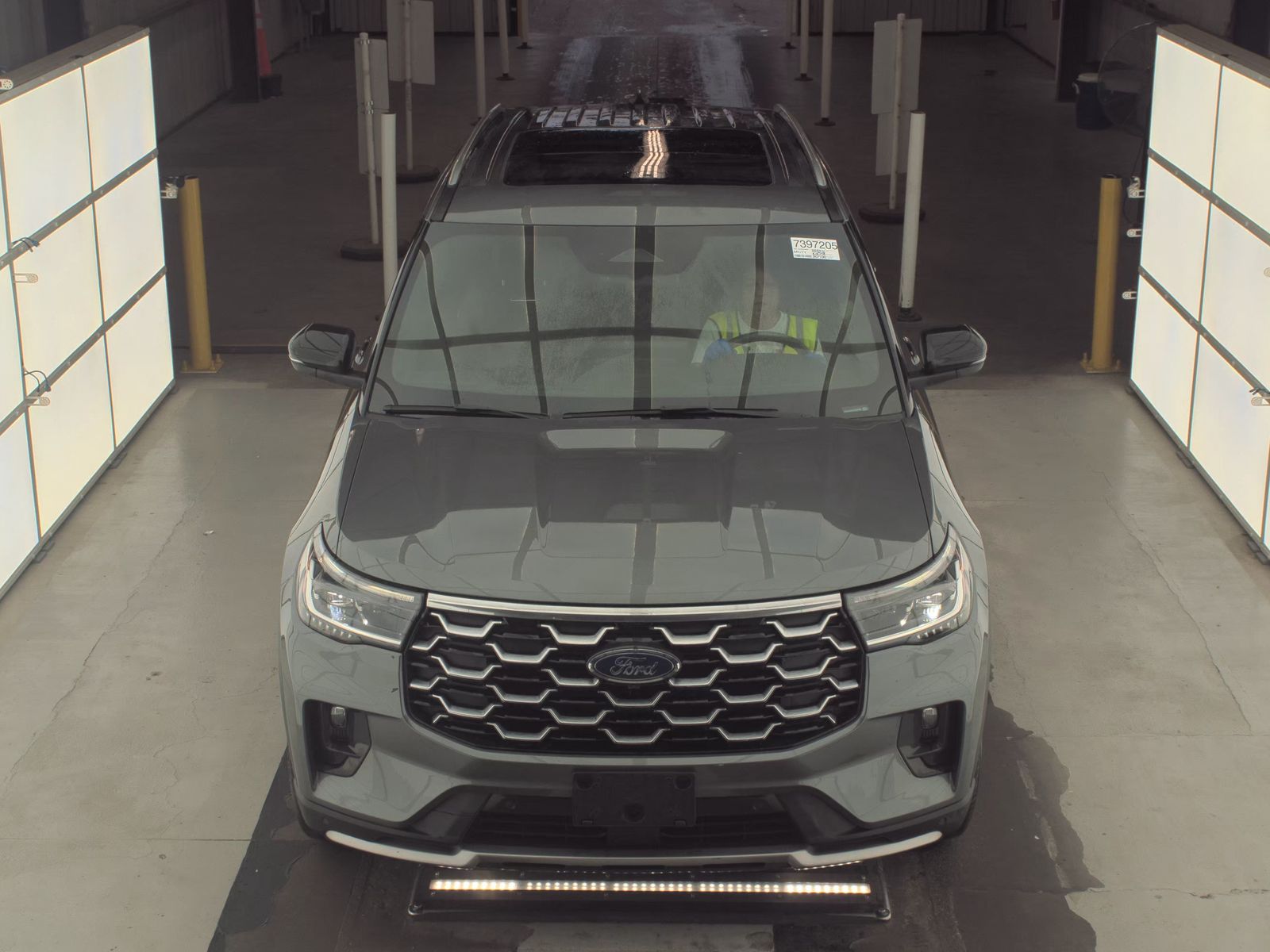 2025 Ford Explorer Platinum AWD