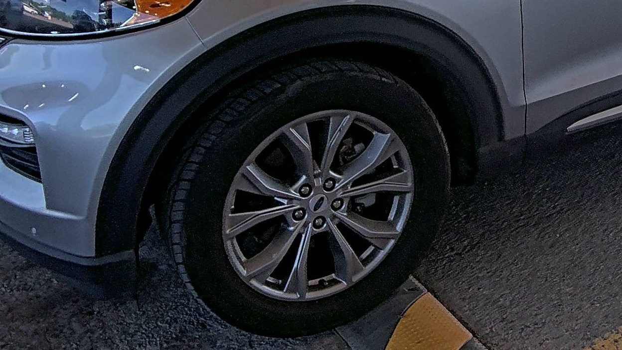 FORD EXPLORER - 8