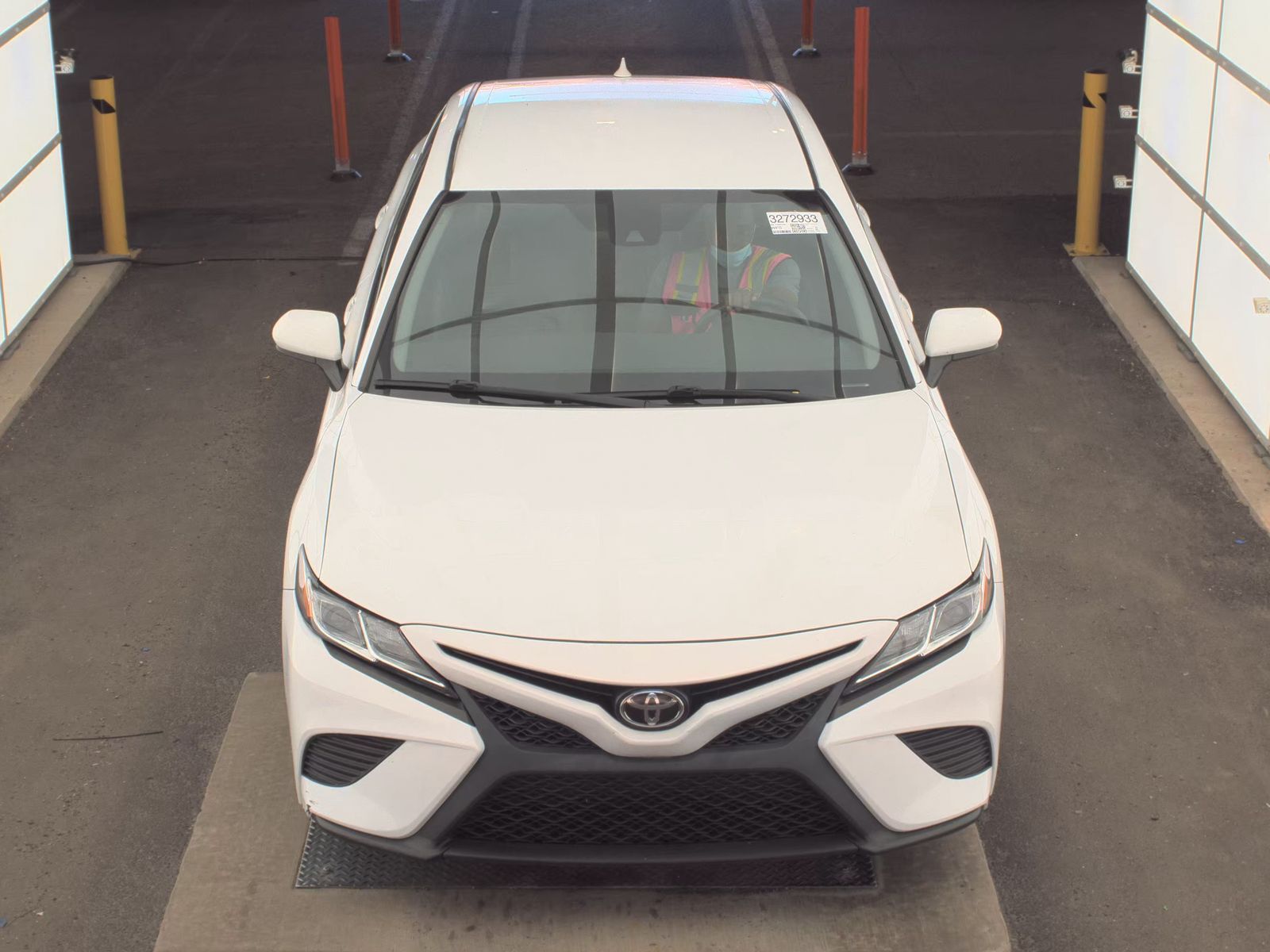 TOYOTA CAMRY - 3