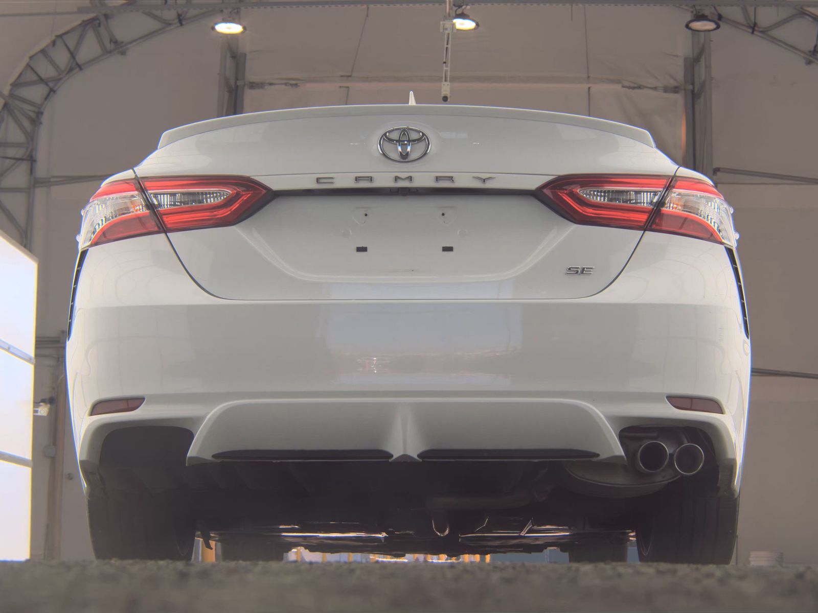 TOYOTA CAMRY - 8