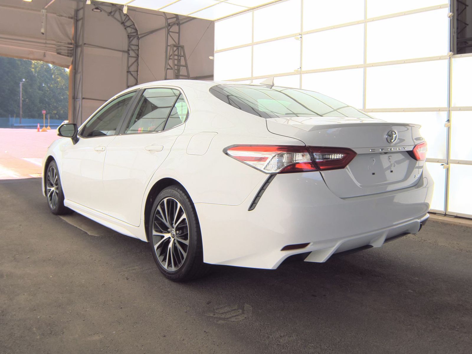 TOYOTA CAMRY - 9