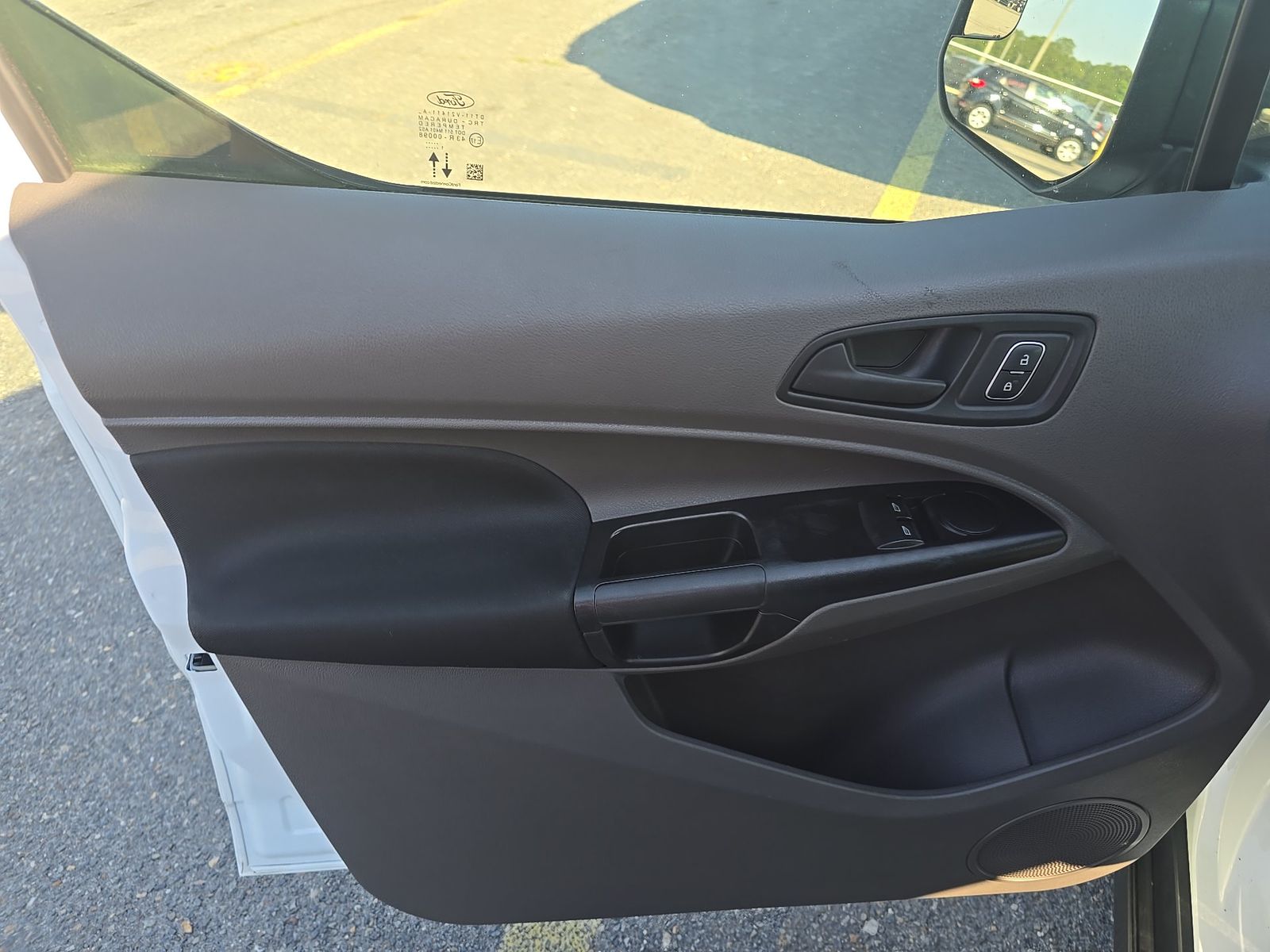 FORD TRANSIT CONNECT - 10
